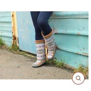 Manitobah Boots